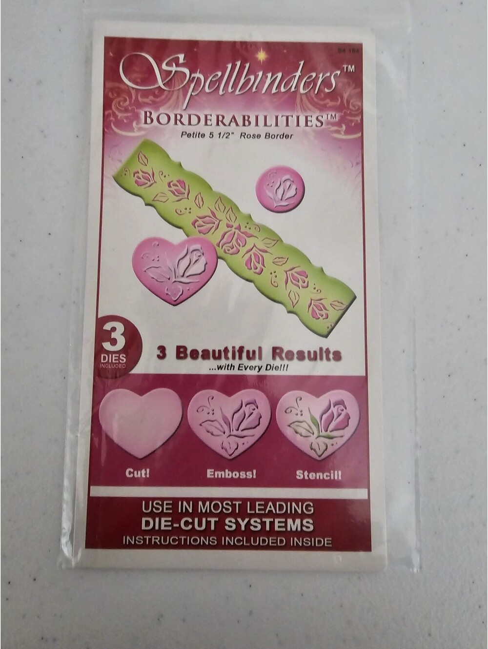Spellbinders Borderabilities Steel Craft Die Petite 5 1/2" Rose Border
